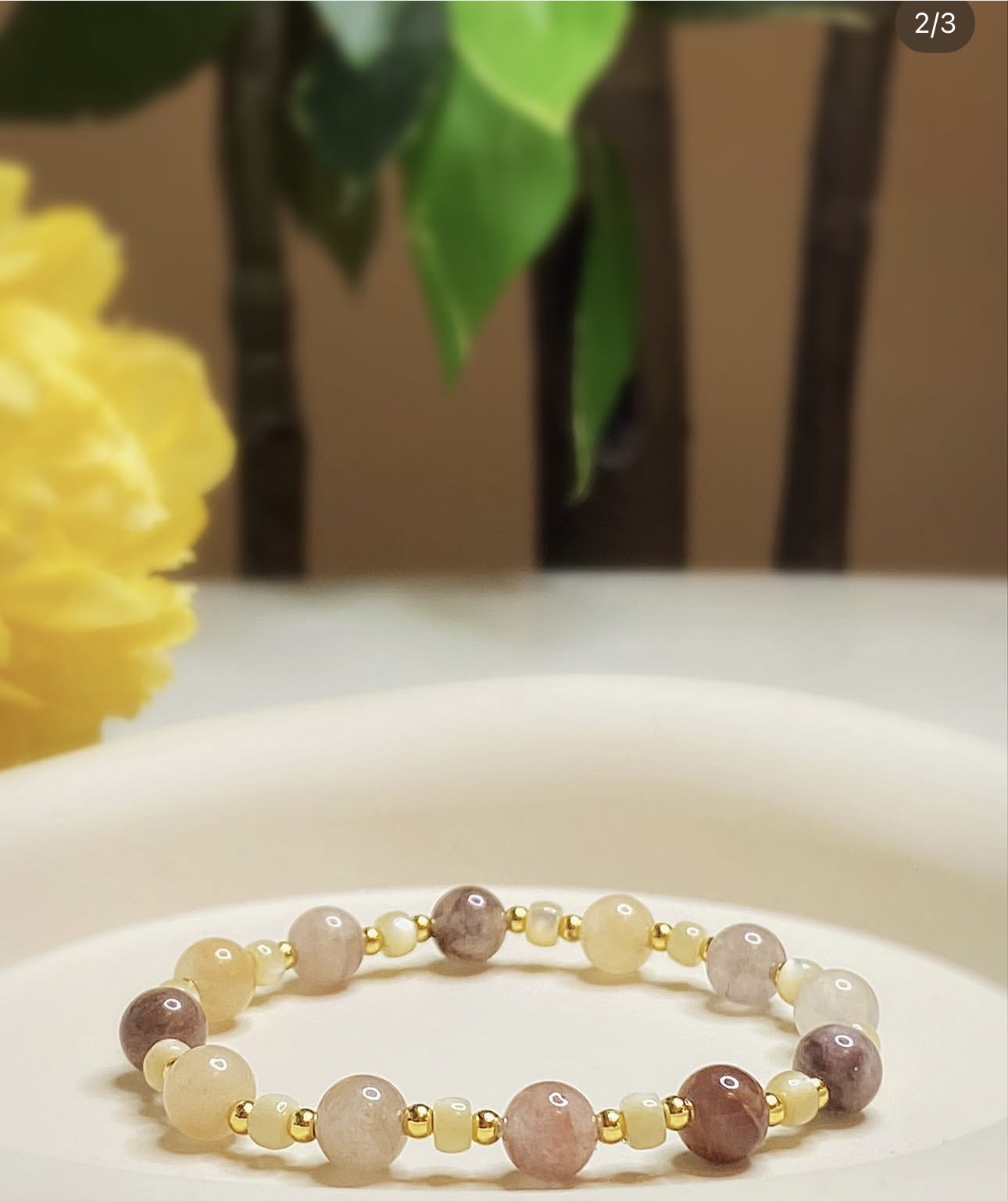 Natural Jade & Sea Shell Harmony Bracelet photo 2